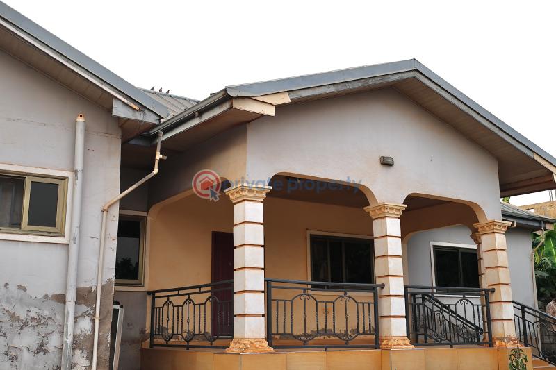 2 bedroom House For Sale Oyibi Seduase oyibi. Accra - 7