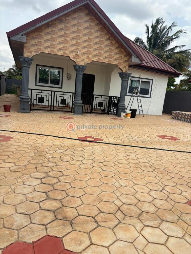 2 bedroom House For Sale Oyibi Accra - 0