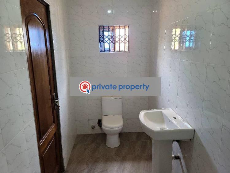 2 bedroom Detached Bungalow For Sale &nbsp;oyarifa Adenta Municipal Accra - 7
