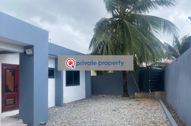2 bedroom Detached Bungalow For Sale &nbsp;haatso Ecomog Near Academic City Kwabenya Ga East Municipal Accra - 1