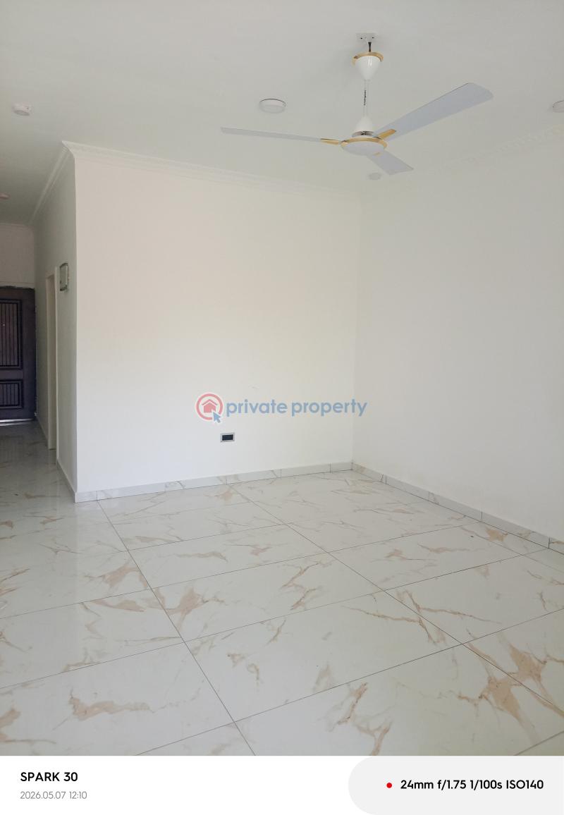 2 bedroom Apartment For Rent The Browns Realtor , Osu Vra Hospital Osu Accra - 4