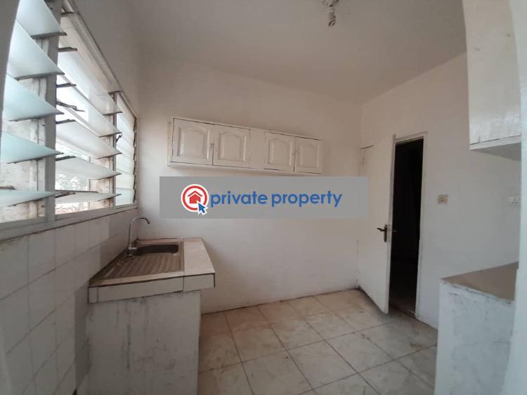 2 bedroom Block of Flats For Sale &nbsp;adenta Ssnit Flat Adenta Adenta Municipal Accra - 3
