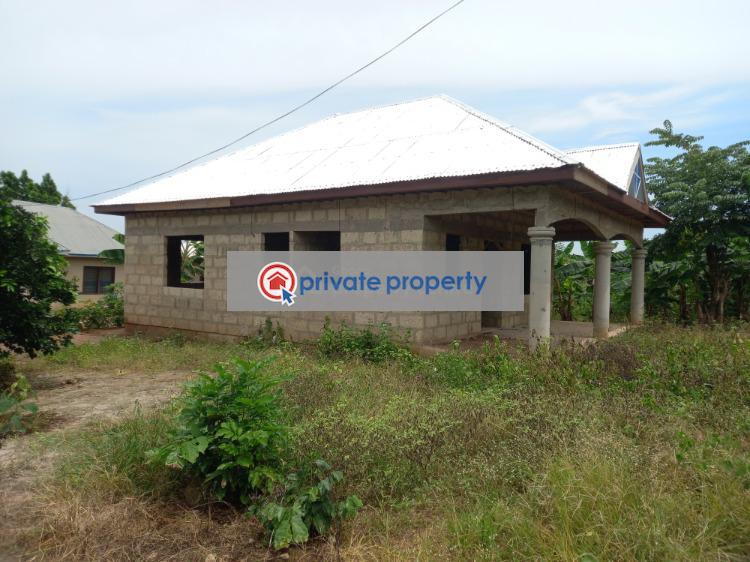 2 bedroom House For Sale &nbsp;abira On Kenyasi Bonwire Road. Kwabre Ashanti - 5