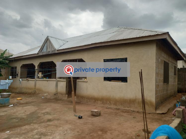 2 bedroom House For Sale &nbsp;mampongteng Dumanafo. Kumasi Metropolitan Ashanti - 1