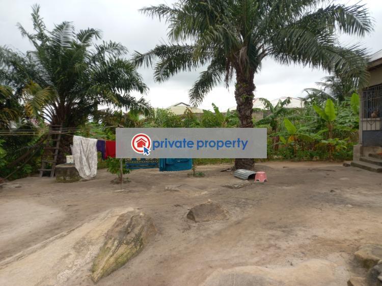 2 bedroom House For Sale &nbsp;asenua After Anwiaa Meduma. Kumasi Metropolitan Ashanti - 1