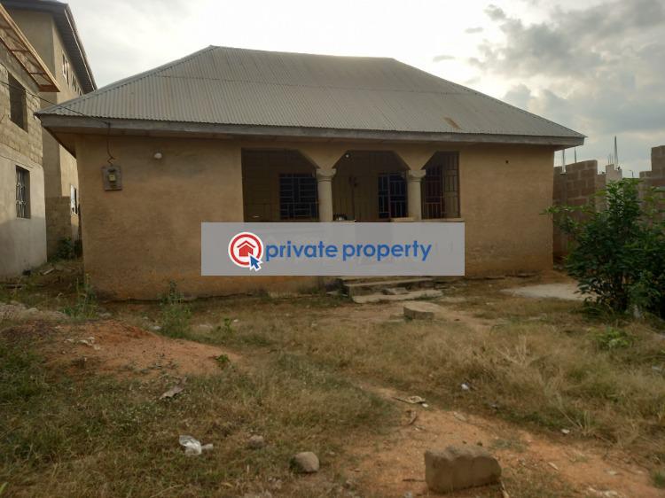2 bedroom House For Sale &nbsp;nwamase Near Kenyasi Abrem. Kumasi Metropolitan Ashanti - 4