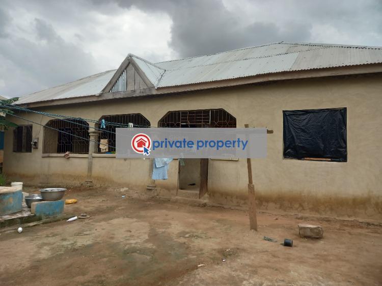 2 bedroom House For Sale &nbsp;mampongteng Dumanafo. Kumasi Metropolitan Ashanti - 0