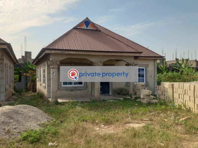 2 bedroom House For Sale &nbsp;kenyasi Nwamase. Kumasi Metropolitan Ashanti - 5