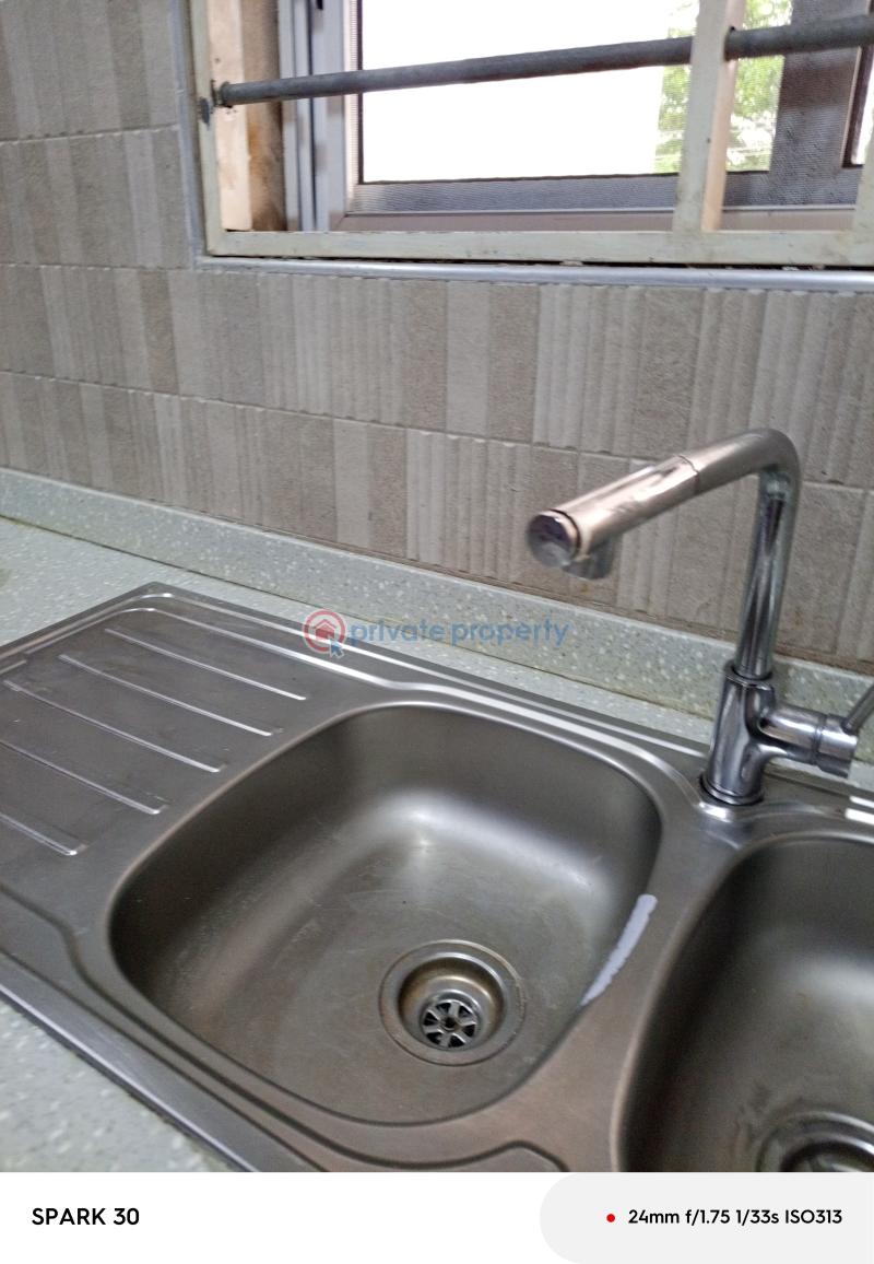2 bedroom Apartment For Rent The Browns Realtor ,osu Papaya Down To Beijing Clinic Osu Accra - 8