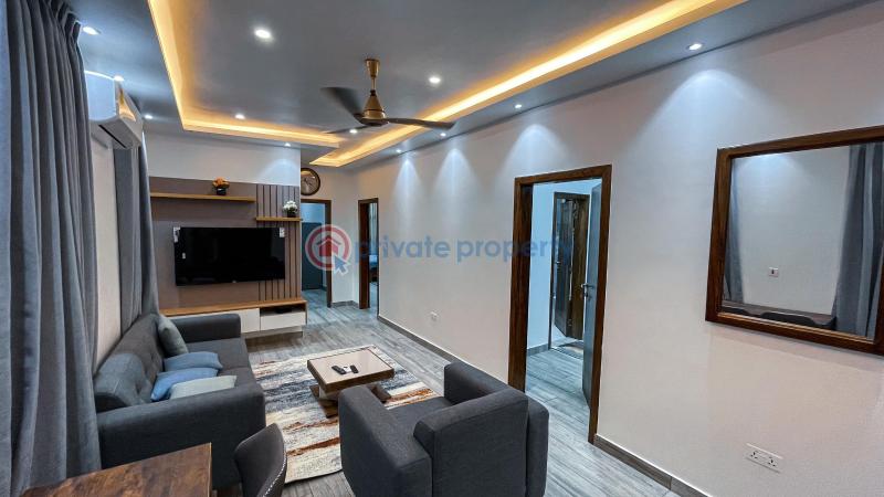2 bedroom Apartment For Rent The Browns Realtor ,osu Oxford Street, Close To The Beijing Clinic Osu Accra - 1