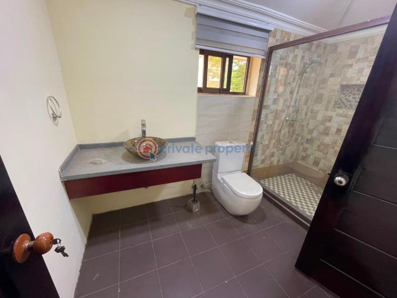 2 bedroom Commercial Property For Rent North Ridge Accra - 4