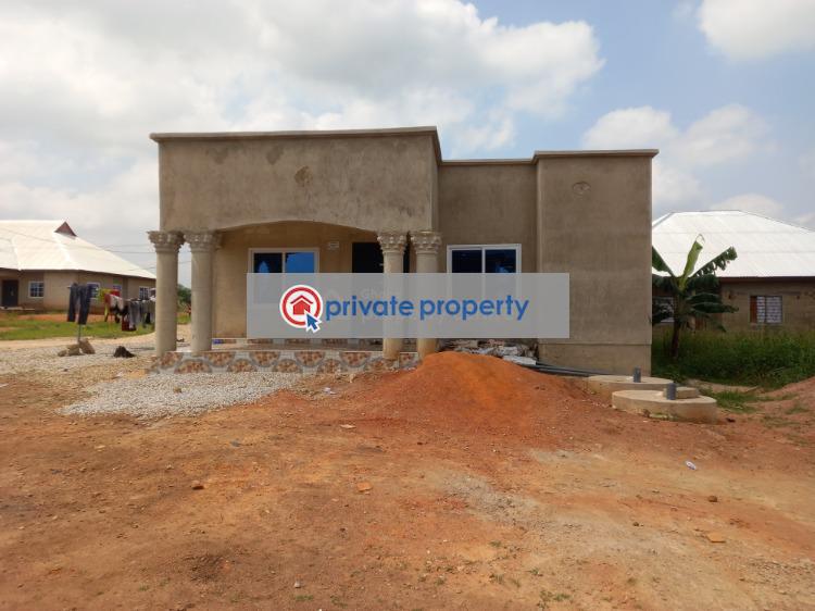 2 bedroom House For Sale &nbsp;kodie On Kumasi/offinso Road. Kumasi Metropolitan Ashanti - 6