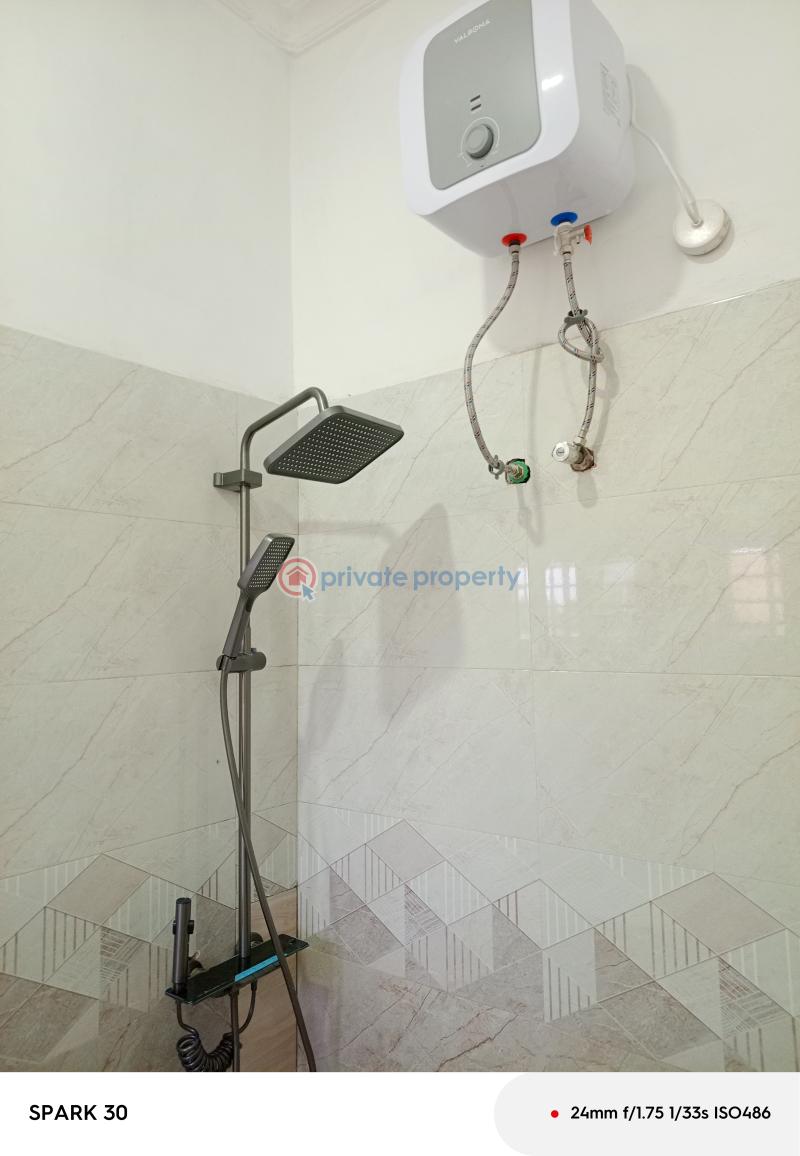 2 bedroom Apartment For Rent The Browns Realtor ,osu Papaya Down To Beijing Clinic Osu Accra - 16