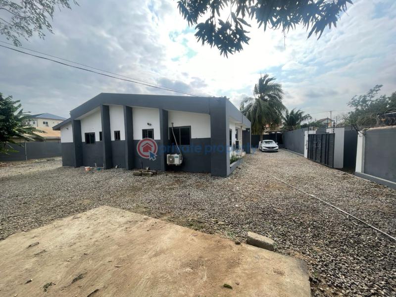 2 bedroom Apartment For Rent Academic University College/pharmacy Haatso Ga East Municipal Accra - 1