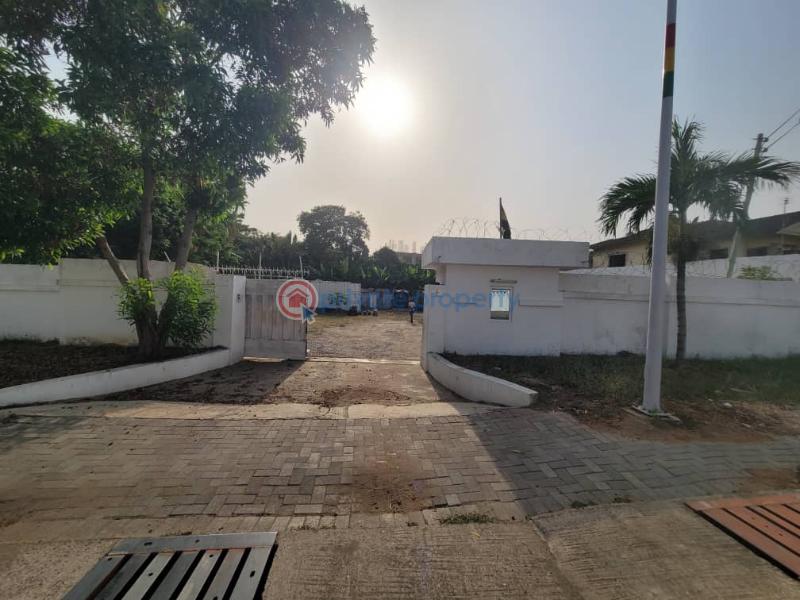 Land For Sale Cantonments Accra - 8