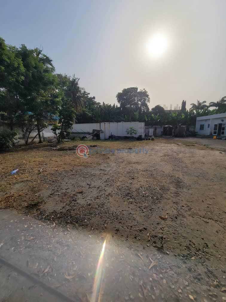 Land For Sale Cantonments Accra - 1