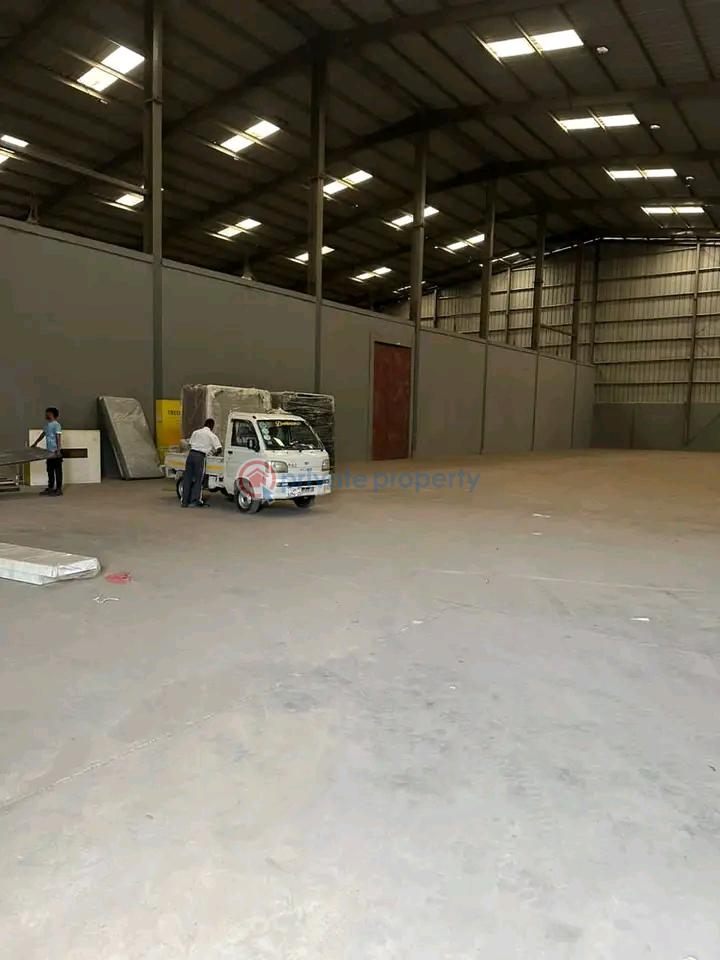 Warehouse For Rent Coka Cola Roundabout Spintex Road Accra - 1
