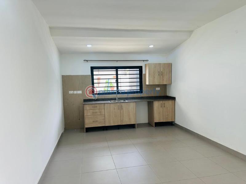 6 bedroom House For Sale Dzorwulu Accra - 4
