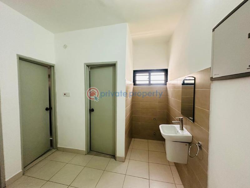 6 bedroom House For Sale Dzorwulu Accra - 6