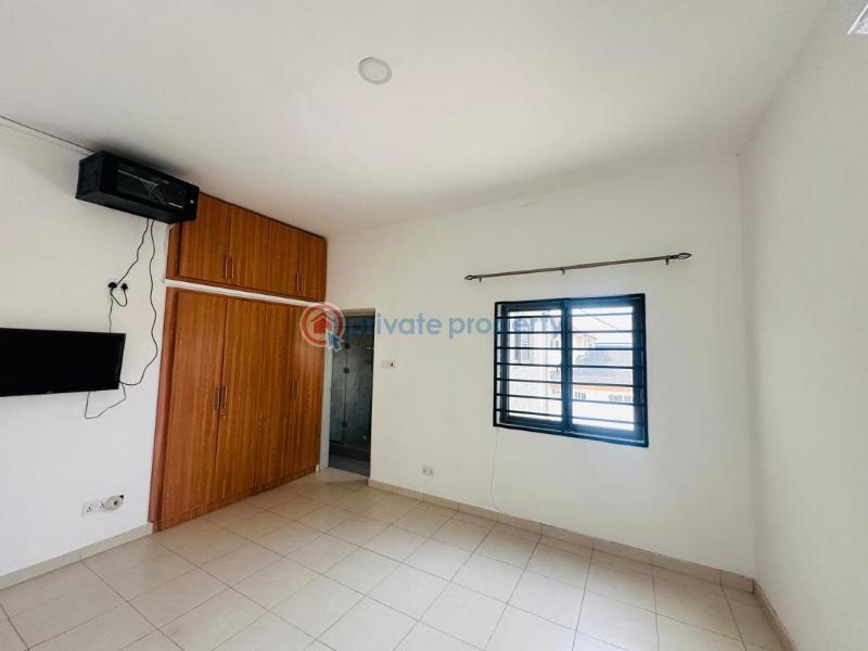 6 bedroom House For Sale Dzorwulu Accra - 5