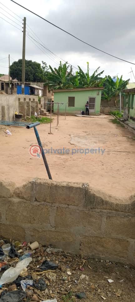 6 bedroom House For Sale Ablekuma Pentecost Accra Metropolitan  - 3