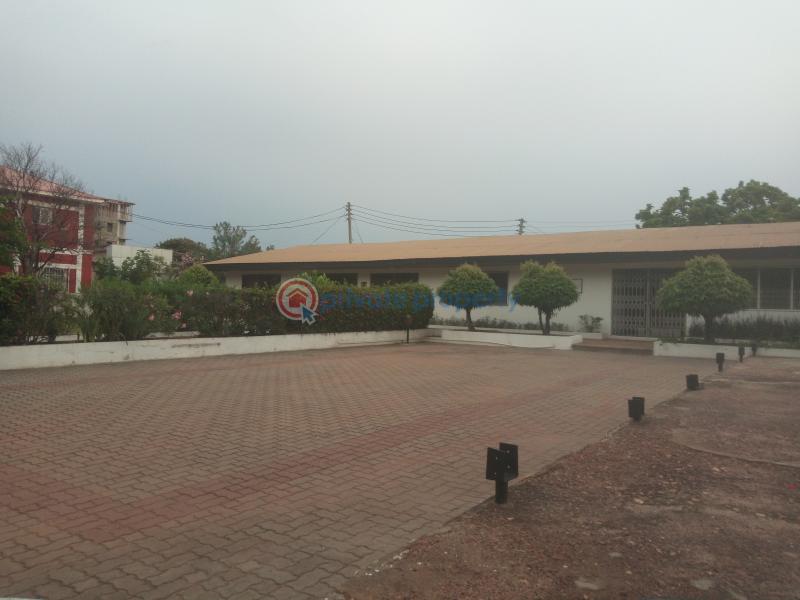 Commercial Property For Rent Ring Road Osu Accra - 6
