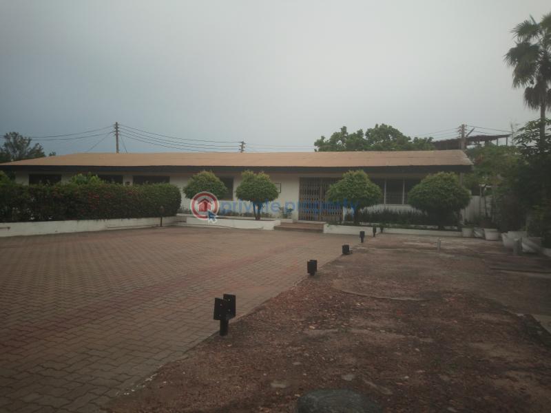 Commercial Property For Rent Ring Road Osu Accra - 7