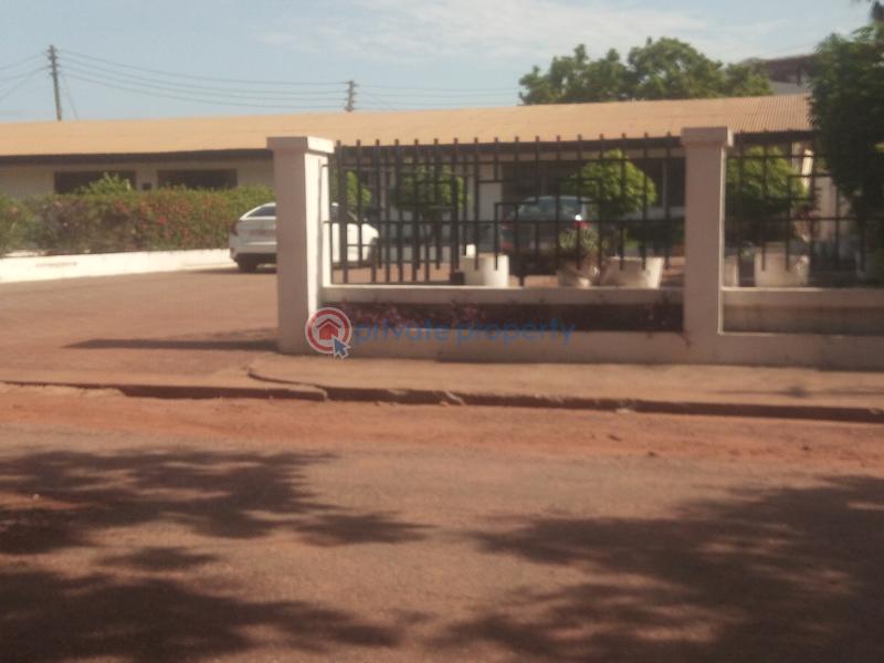 Commercial Property For Rent Ring Road Osu Accra - 1