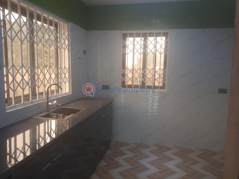 2 bedroom Apartment For Rent East Airport Airport Residential Area Accra - 6
