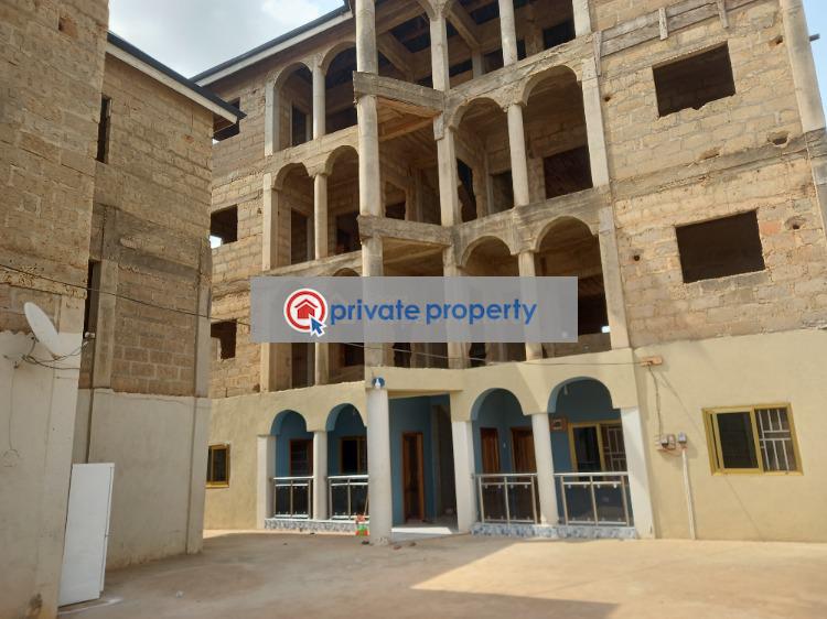 House For Sale &nbsp;kronum Near Suame Markro. Kumasi Metropolitan Ashanti - 2