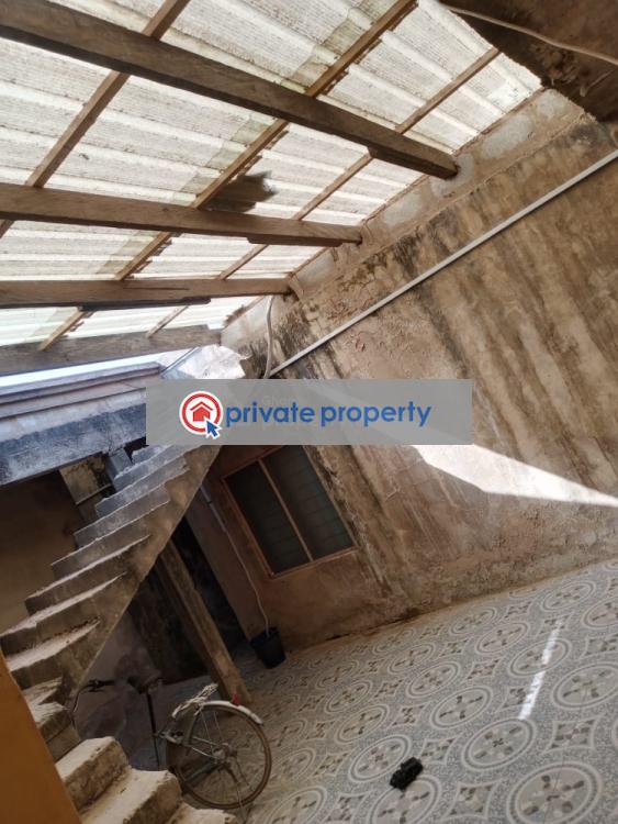 20 bedroom Detached Bungalow For Sale &nbsp;dansoman Roundabout Accra Metropolitan  - 2