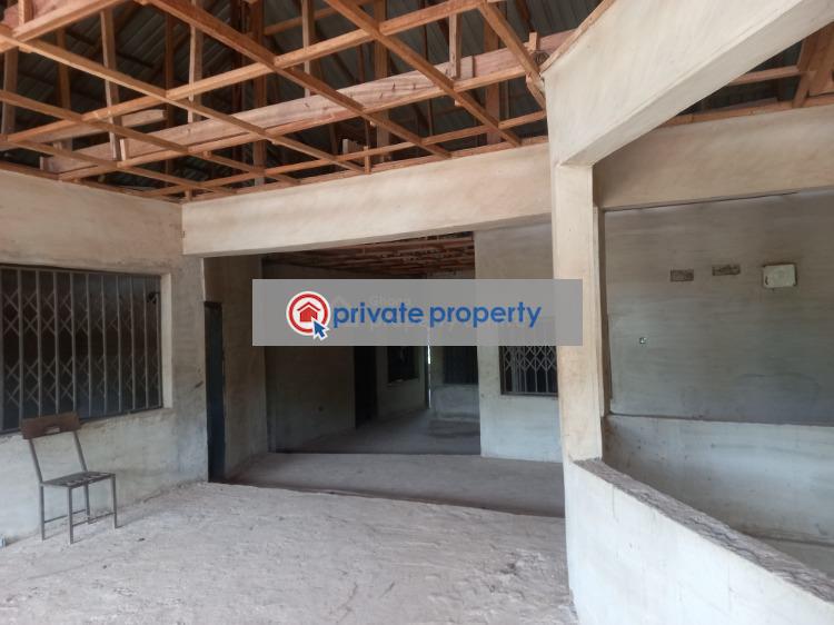 26 bedroom Commercial Property For Sale &nbsp;adankwame On Abrepo Barekese Road. Kumasi Metropolitan Ashanti - 6