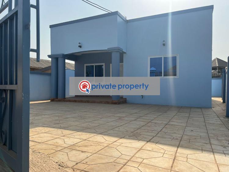 2 bedroom Detached Bungalow For Sale Ga East Municipal Accra - 0