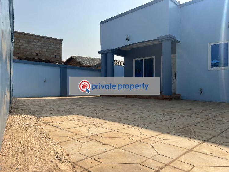 2 bedroom Detached Bungalow For Sale Ga East Municipal Accra - 1