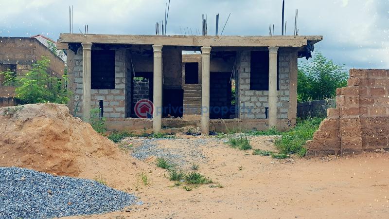 2 bedroom House For Sale Akuapim North Eastern Region - 4