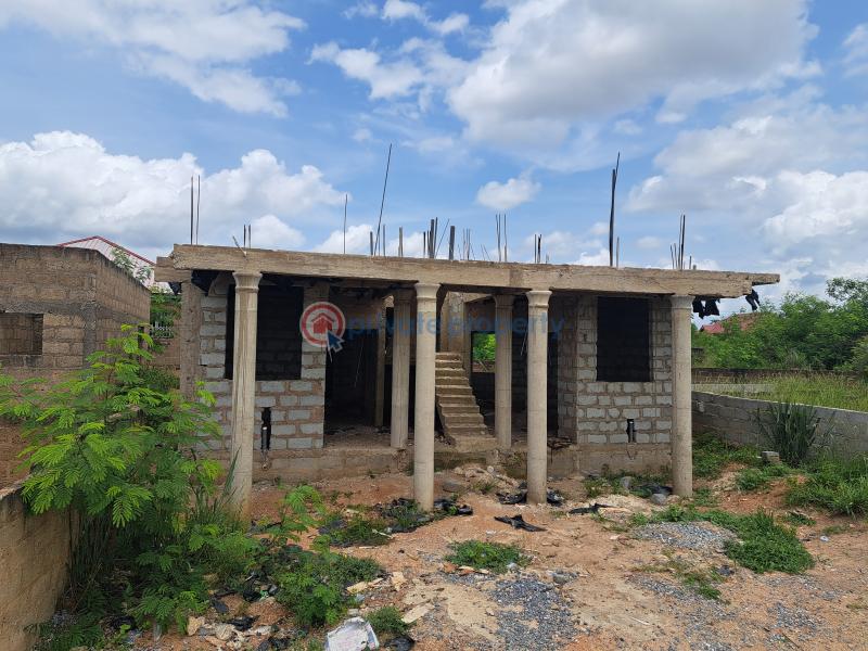 2 bedroom House For Sale Akuapim North Eastern Region - 0