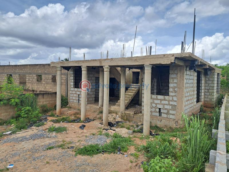 2 bedroom House For Sale Akuapim North Eastern Region - 1