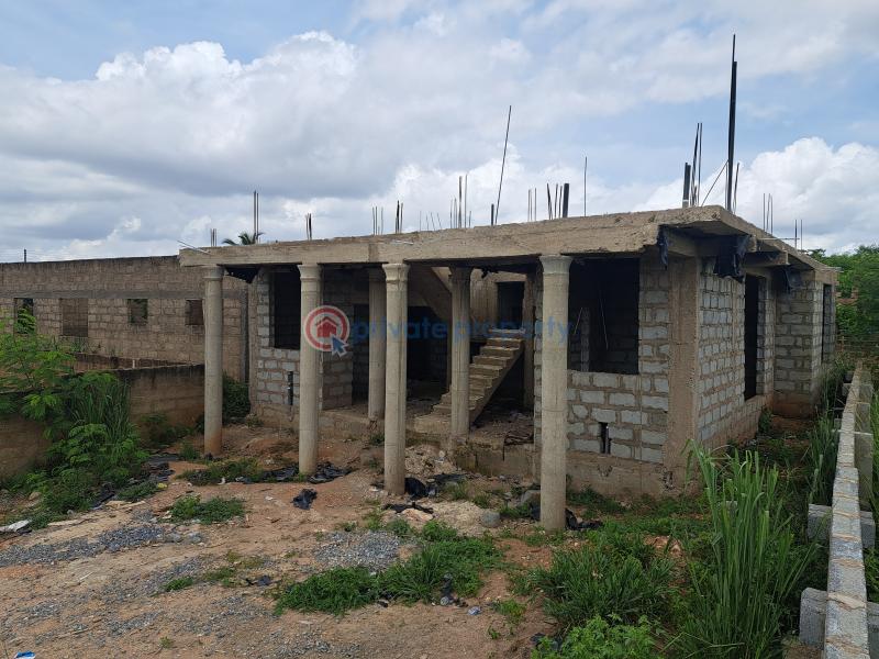 2 bedroom House For Sale Akuapim North Eastern Region - 3