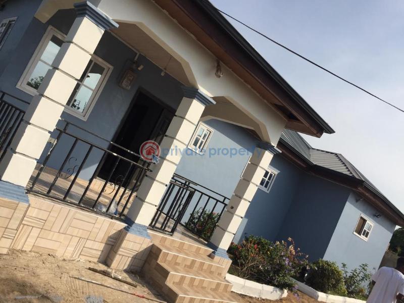 2 bedroom House For Sale Nurses Quarter Kasoa Awutu-Senya East Central Region - 1