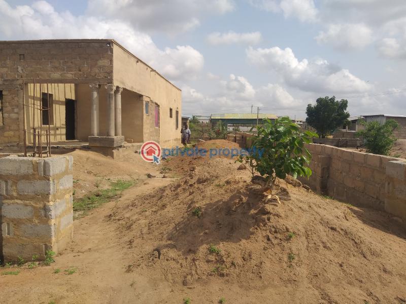3 bedroom House For Sale By Everpure Junction, Tomefa Nurses Quarters Kasoa Kasoa Ghana Awutu-Senya East Central Region - 3