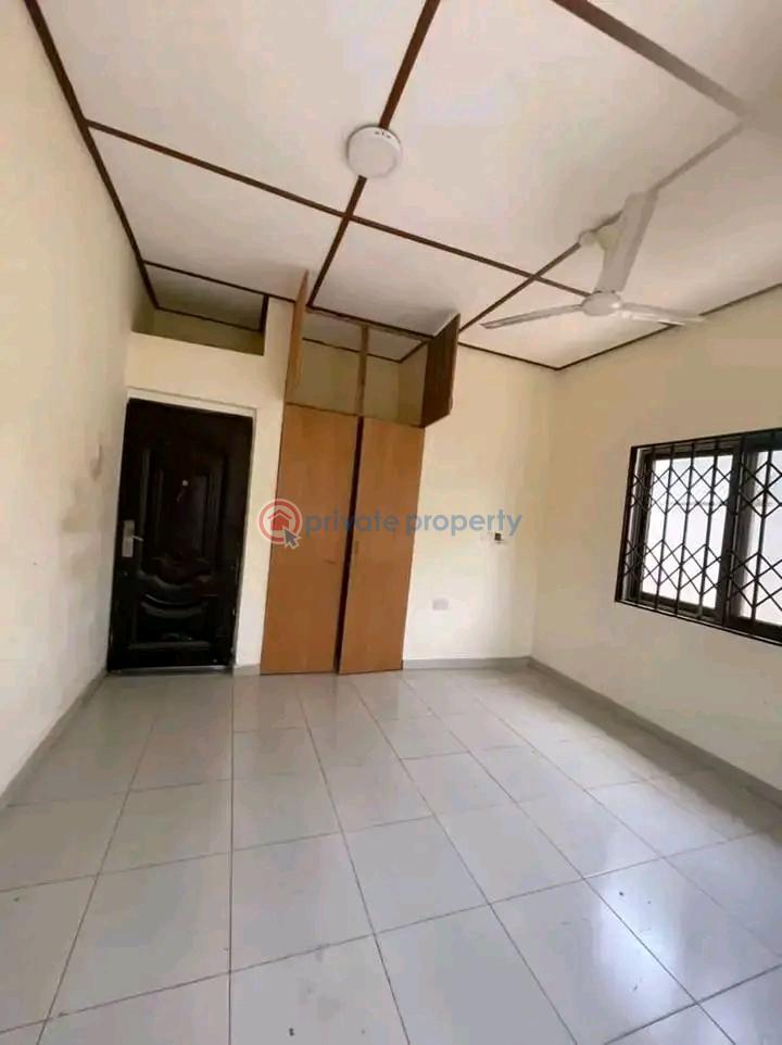 3 bedroom House For Rent Shell Signboard Spintex Accra - 5