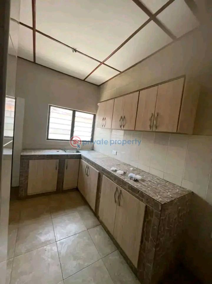 3 bedroom House For Rent Shell Signboard Spintex Accra - 7