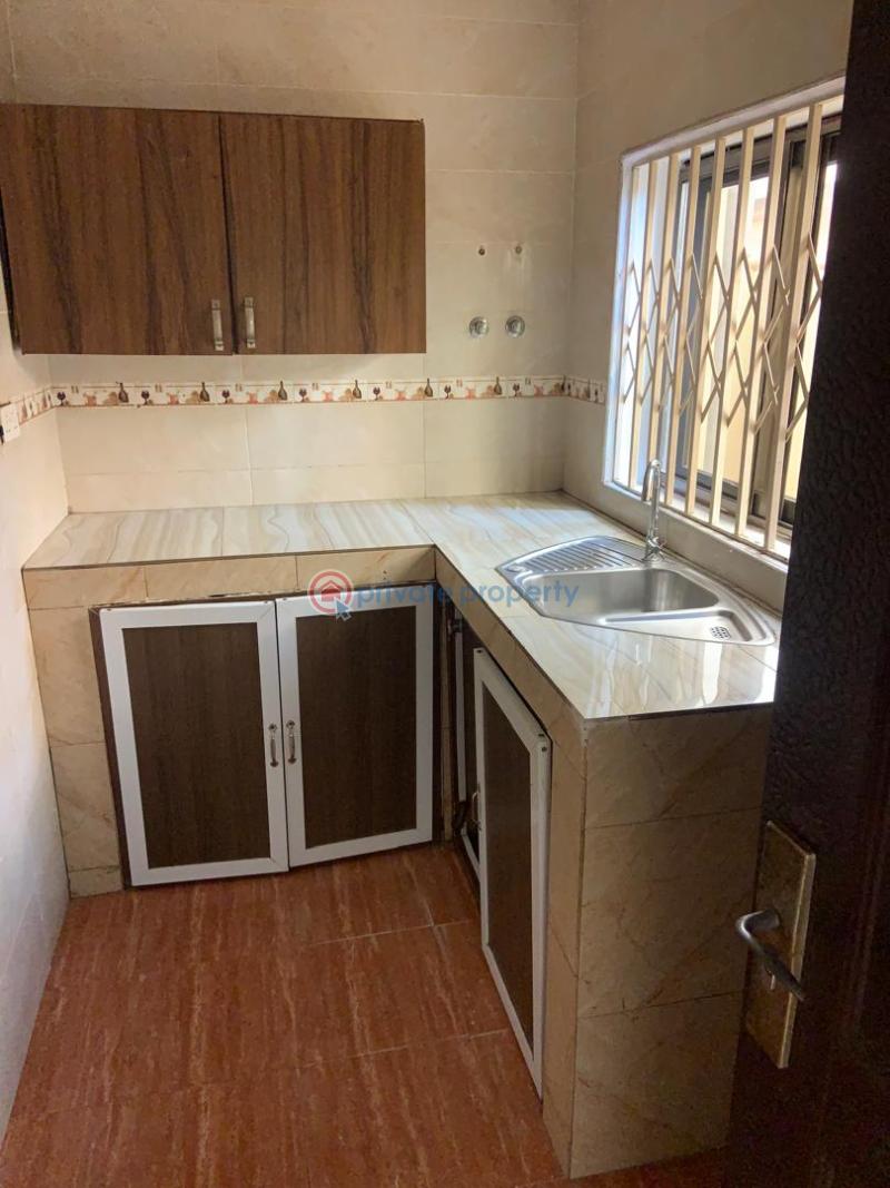 3 bedroom House For Rent Inside Shell Signboard Spintex Accra - 7
