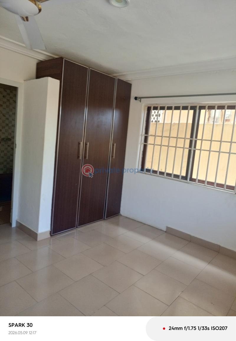 3 bedroom Apartment For Rent The Browns Realtor ,south Labadi Side, Behind Mawako Behind Marwako South Labadi Accra - 4