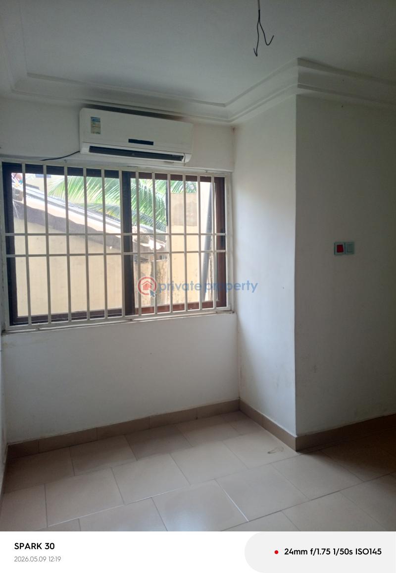 3 bedroom Apartment For Rent The Browns Realtor ,south Labadi Side, Behind Mawako Behind Marwako South Labadi Accra - 12