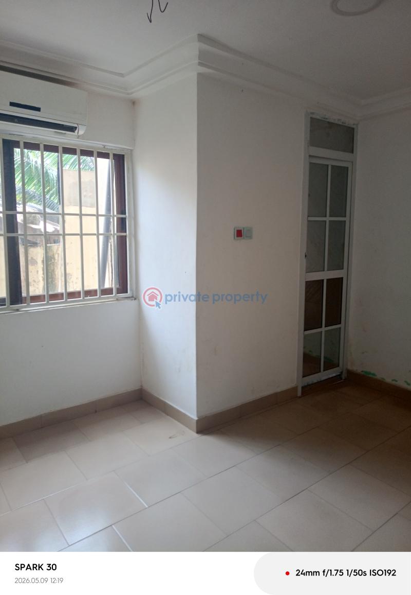 3 bedroom Apartment For Rent The Browns Realtor ,south Labadi Side, Behind Mawako Behind Marwako South Labadi Accra - 13