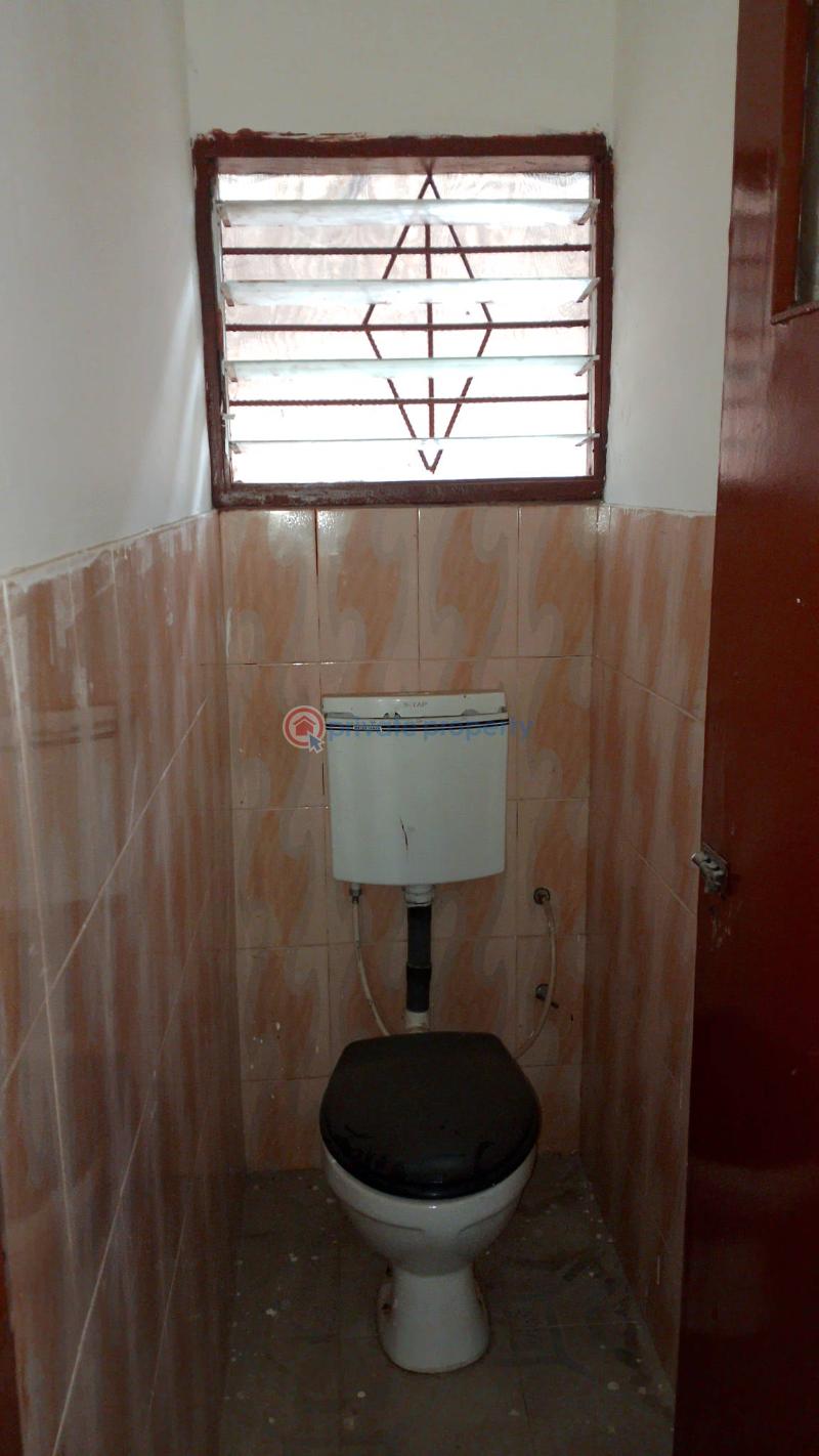 3 bedroom Apartment For Rent Dome Pilar 2 Pillar 2 Ga East Municipal Accra - 5