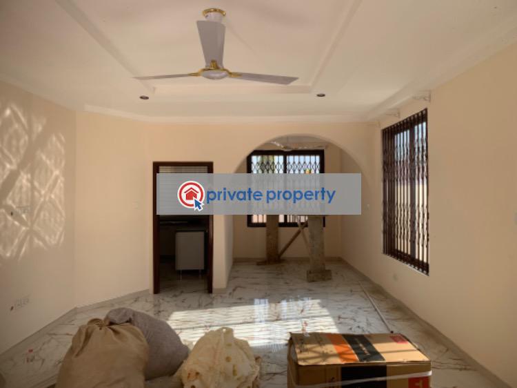 3 bedroom Semi detached Bungalow For Sale &nbsp;estate Oyarifa La Nkwantanang Madina Municipal Accra - 7