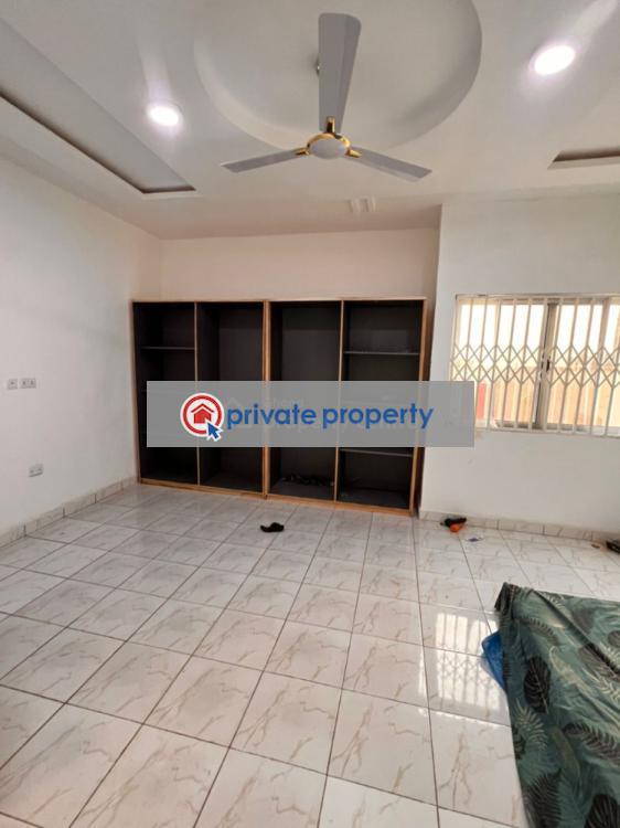 3 bedroom House For Sale &nbsp;ablekuma South Accra Metropolitan  - 12