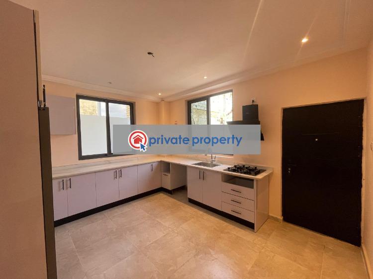 3 bedroom House For Sale &nbsp;around Papaye Restaurant Spintex Accra - 9